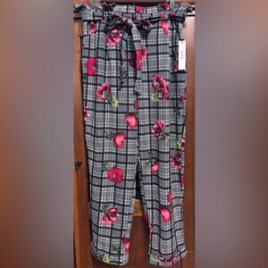 NWT AF Studio Black and White Plaid Pants with Red & Pink Flowers size Large